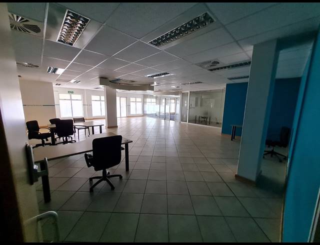 589M² OFFICE TO LET IN MORNINGSIDE